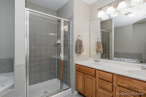 5455 Mcdonough Rd, Hoffman Estates, IL 60192 photo 10