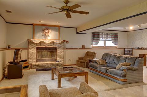 24806 W Illini Dr, Plainfield, IL 60544 photo 8