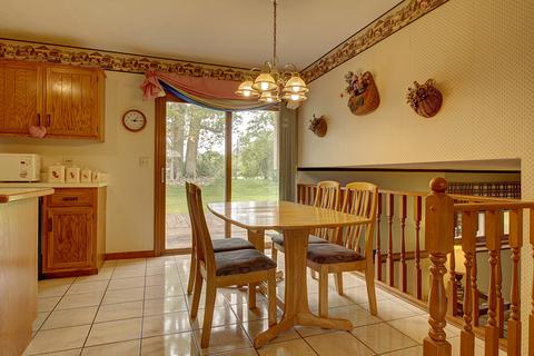 24806 W Illini Dr, Plainfield, IL 60544 photo 7