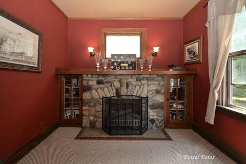 153 Laurel Ct, Elgin, IL 60120 photo 7