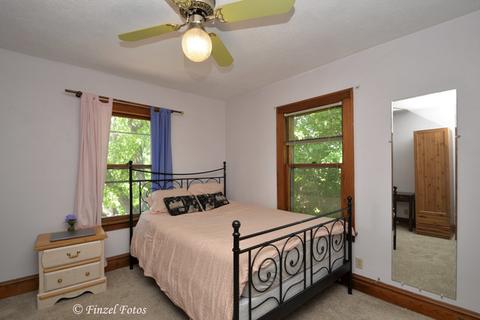 153 Laurel Ct, Elgin, IL 60120 photo 12