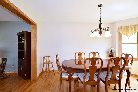 441 E Reader St, Elburn, IL 60119 photo 6