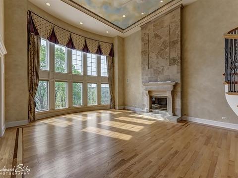 10460 N River Rd, Algonquin, IL 60102 photo 3