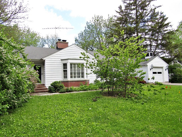 32 W050 Army Trail Rd, Wayne, IL 60184 photo 1