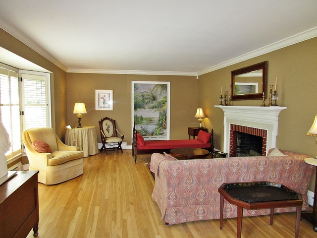 32 W050 Army Trail Rd, Wayne, IL 60184 photo 2
