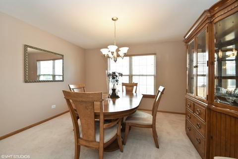 2020 Fairfield Dr, Plainfield, IL 60586 photo 5