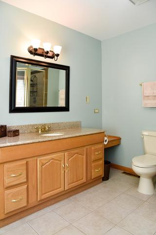758 Kristy Ln, Wheeling, IL 60090 photo 31