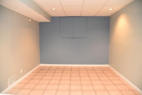 758 Kristy Ln, Wheeling, IL 60090 photo 37
