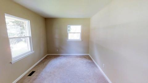 3205 Sylvan Dr, Champaign, IL 61821 photo 10