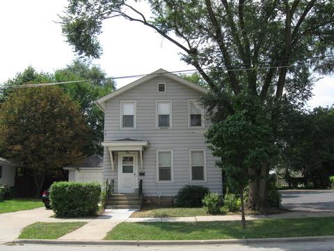 437 E Downer Pl, Aurora, IL 60505 photo 1
