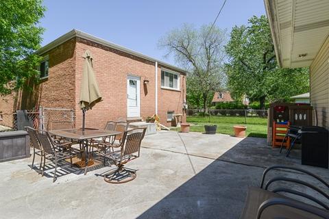 3317 Bernice Rd, Lansing, IL 60438 photo 9