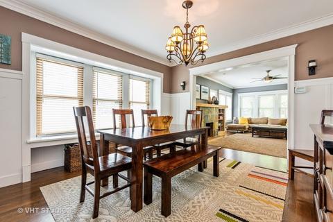 900 Mapleton Ave, Oak Park, IL 60302 photo 5