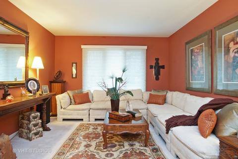 472 E Lorraine Ave, Addison, IL 60101 photo 2