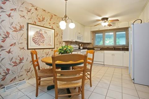 472 E Lorraine Ave, Addison, IL 60101 photo 6