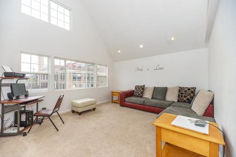 516 E 45th St, Chicago, IL 60653 photo 13