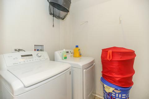 516 E 45th St, Chicago, IL 60653 photo 33