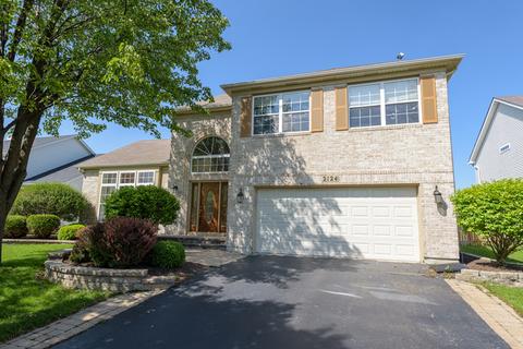 2124 Colonial St, Aurora, IL 60503 photo 2