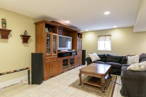 2124 Colonial St, Aurora, IL 60503 photo 25