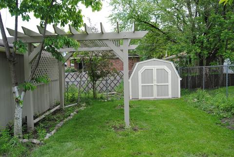 17837 Locust St, Lansing, IL 60438 photo 6