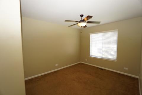 1040 Larkspur Ct, Pingree Grove, IL 60140 photo 15
