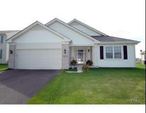 1040 Larkspur Ct, Pingree Grove, IL 60140 photo 1