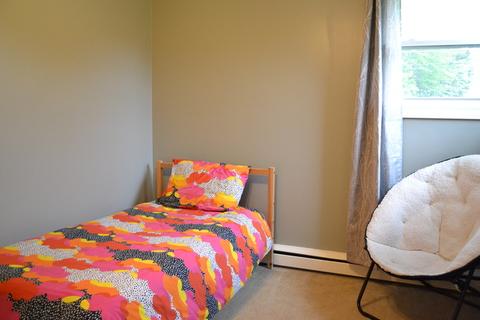 1115 S 3rd Ave, Des Plaines, IL 60016 photo 31