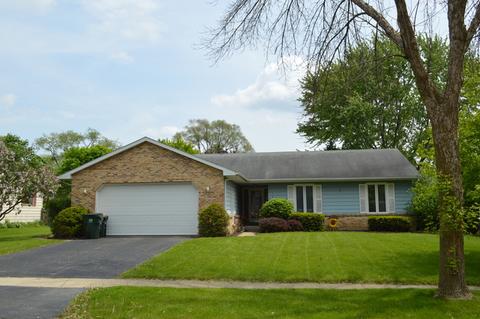 585 Garys Dr, Antioch, IL 60002 photo 1