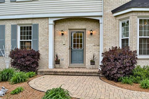 1470 Pheasant Trail Ct, Hoffman Estates, IL 60192 photo 3