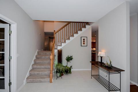 1470 Pheasant Trail Ct, Hoffman Estates, IL 60192 photo 4