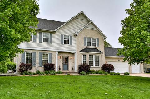 1470 Pheasant Trail Ct, Hoffman Estates, IL 60192 photo 2