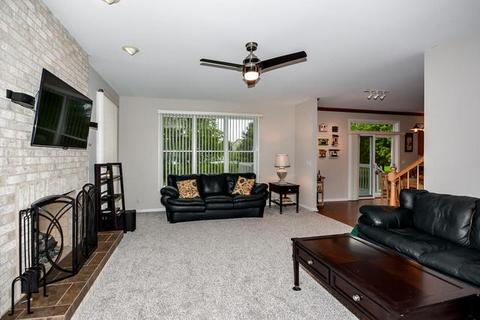 1470 Pheasant Trail Ct, Hoffman Estates, IL 60192 photo 13