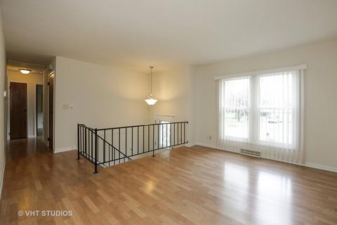 35 W925 David Dr, Elgin, IL 60123 photo 2