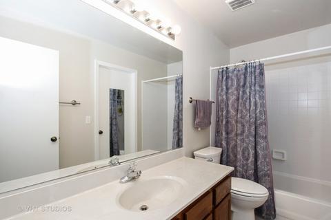 2569 Eldorado Ln, Naperville, IL 60564 photo 8