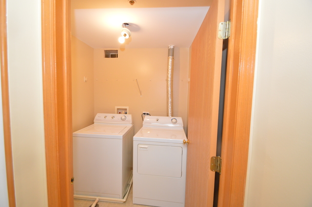 690 Mill Cir #105, Wheeling, IL 60090 photo 17