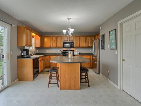 3203 Edward Hoffman Dr, Champaign, IL 61822 photo 11