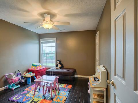 3203 Edward Hoffman Dr, Champaign, IL 61822 photo 17