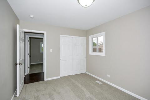 580 Northview Ln, Hoffman Estates, IL 60169 photo 20
