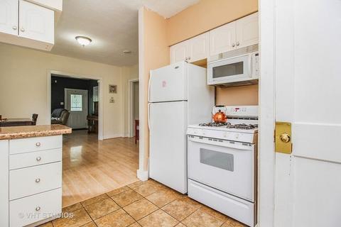 990 S Lincoln Ave, Kankakee, IL 60901 photo 4