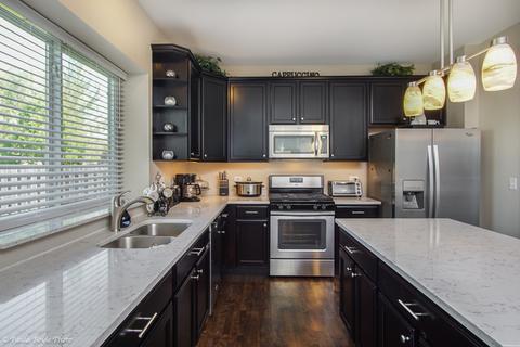 24042 Norfolk Ln, Plainfield, IL 60585 photo 5