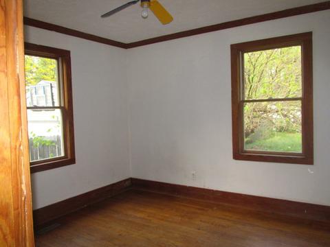 1144 S Osborn Ave, Kankakee, IL 60901 photo 4