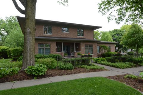 209 Peyton St, Geneva, IL 60134 photo 1