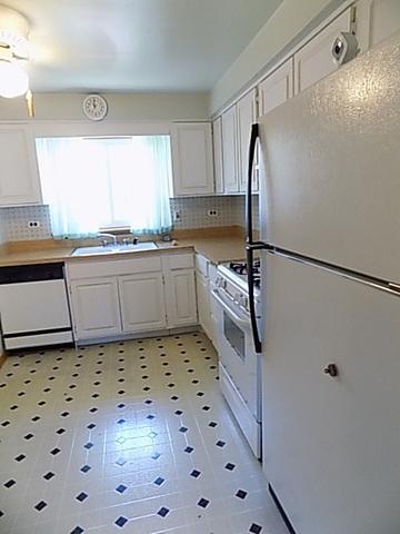 15111 Evers St, Dolton, IL 60419 photo 9