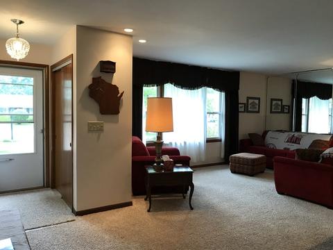 884 S Cheryl Ln, Kankakee, IL 60901 photo 3