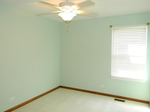 4597 Jade Ln, Hoffman Estates, IL 60192 photo 14