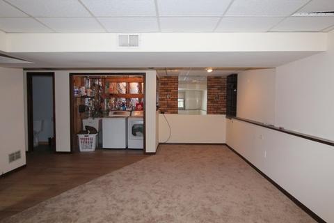 4315 Prairie Ave, Mchenry, IL 60050 photo 11