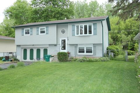 4315 Prairie Ave, Mchenry, IL 60050 photo 1