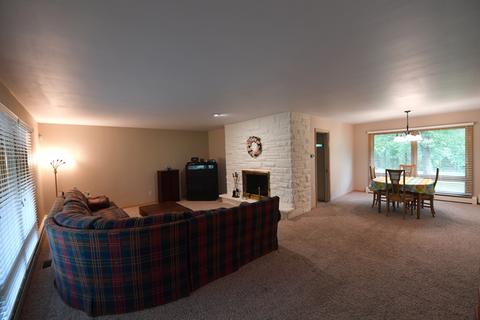205 Julie Dr, Kankakee, IL 60901 photo 4