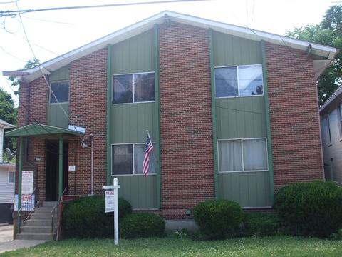 319 Locust St, Elgin, IL 60123 photo 4