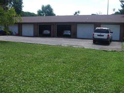 319 Locust St, Elgin, IL 60123 photo 16