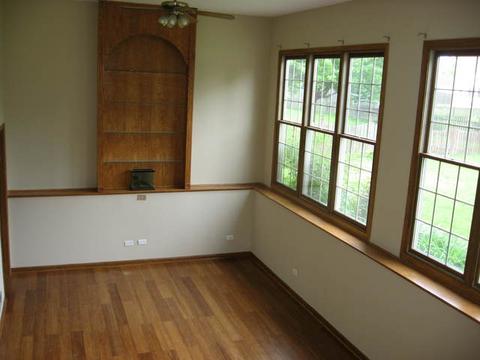 16021 Fairfield Dr, Plainfield, IL 60586 photo 8